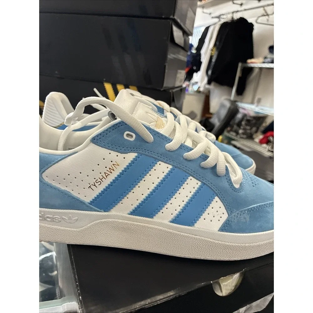 adidas tyshawn low